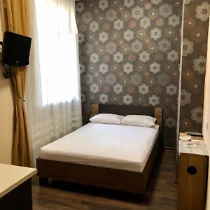  Apartament Apart Studio-біля вокзалу-недалеко від центру-городоцька 151 Ukraina